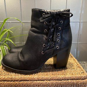RAMPAGE Ankle Boot Sz 9 1/2M Zip Up w/Faux Side Laces Black 3" Heel